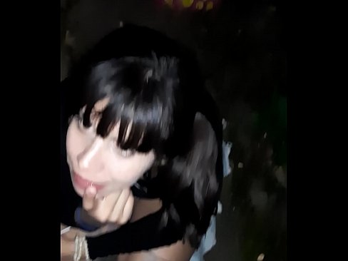 ❤️ Op der Strooss geschwollen Penis am Austausch fir Séissegkeeten ☑ Qualitéit Porno op Porno lb.dreamlandpassionfever.ru ﹏